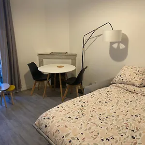 Bel T1 30m2 Centre Historique , Aubagne France
